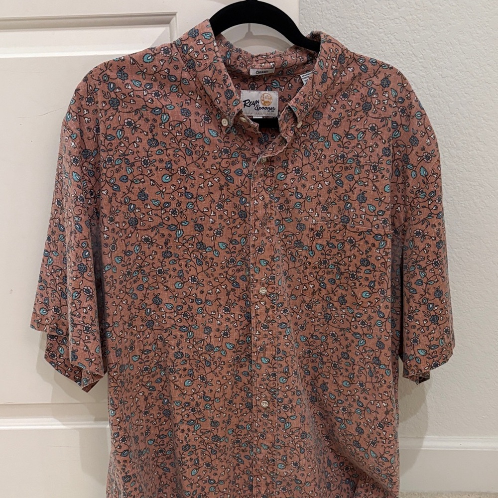 Reyn Spooner Men's Floral Button Down Shirt - Brown and Blue